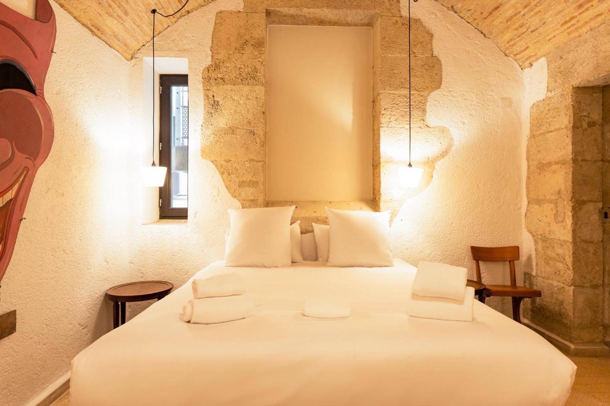 Hotel La Prison Béziers Szoba fotó